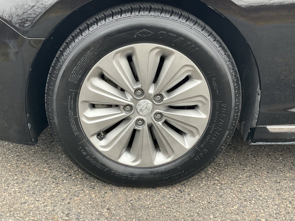 Used 2016 Hyundai Sonata SE image 21