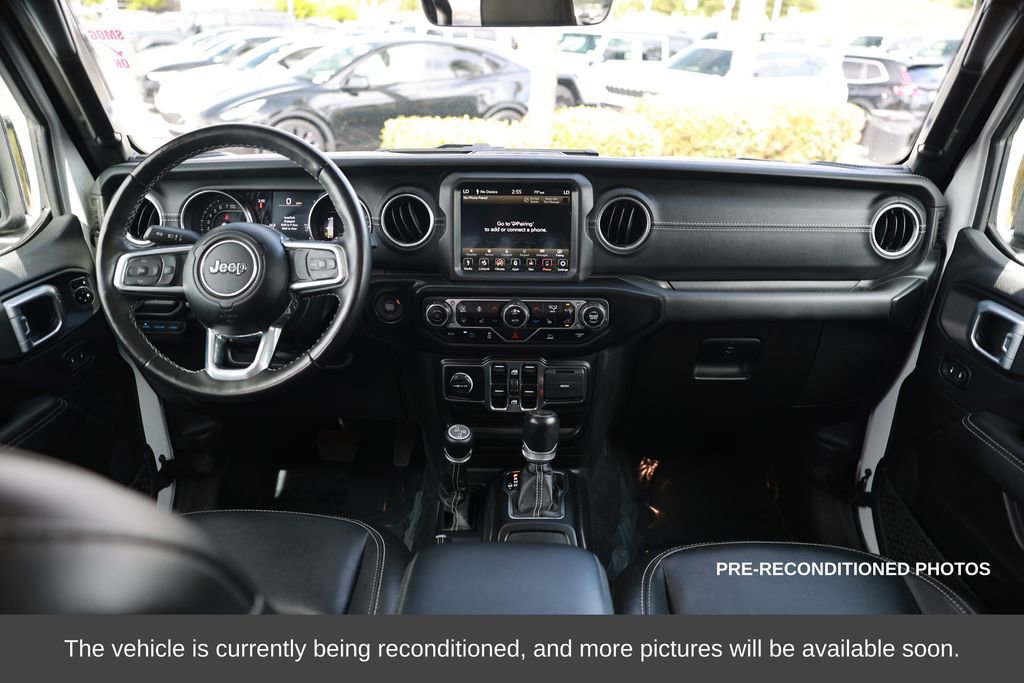 Used 2023 Jeep Wrangler Unlimited Sahara w/ Cold Weather Group image 28