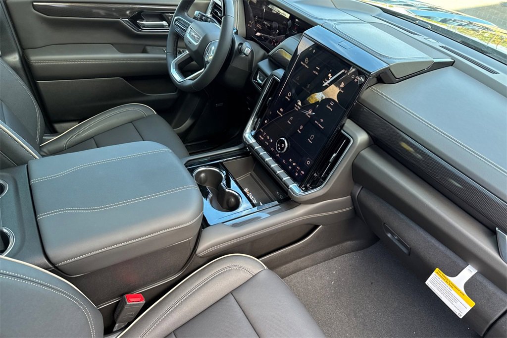 New 2026 GMC Yukon XL Elevation w/ Elevation Premium Package image 16