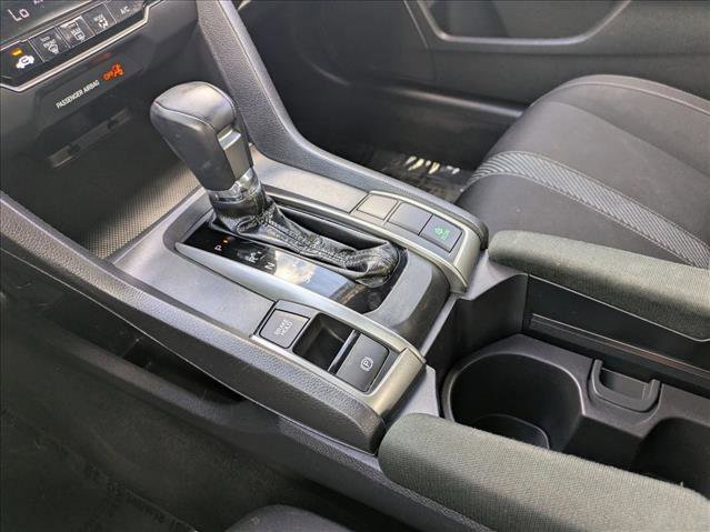 Used 2018 Honda Civic Sport image 12