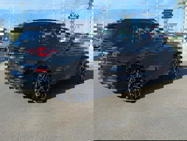 New 2026 BMW X5 M60i w/ Executive Package image 6