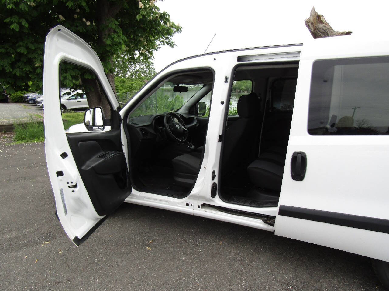 Used 2018 RAM ProMaster City Wagon FWD image 17