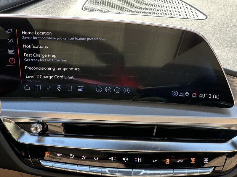 New 2026 Cadillac Lyriq V image 12