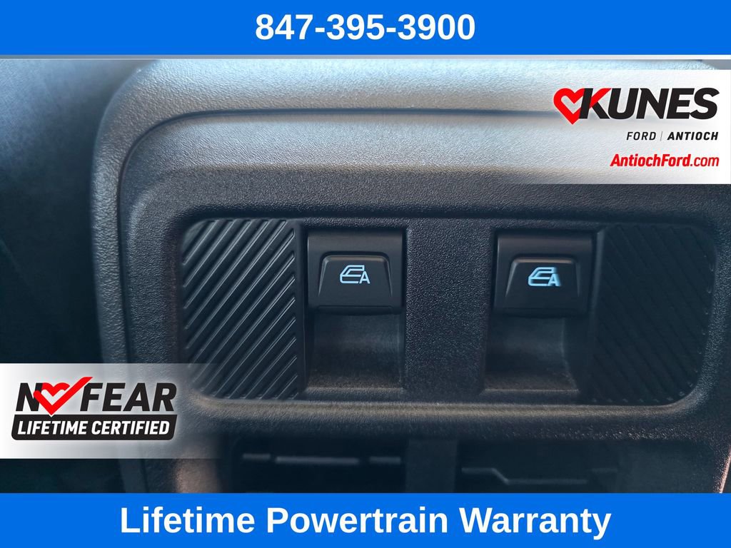 Used 2025 Ford Bronco Badlands image 30