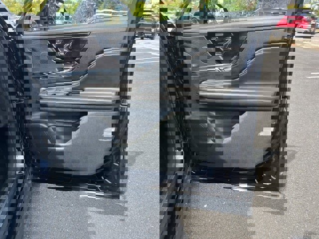 Used 2025 Lincoln Corsair FWD image 27