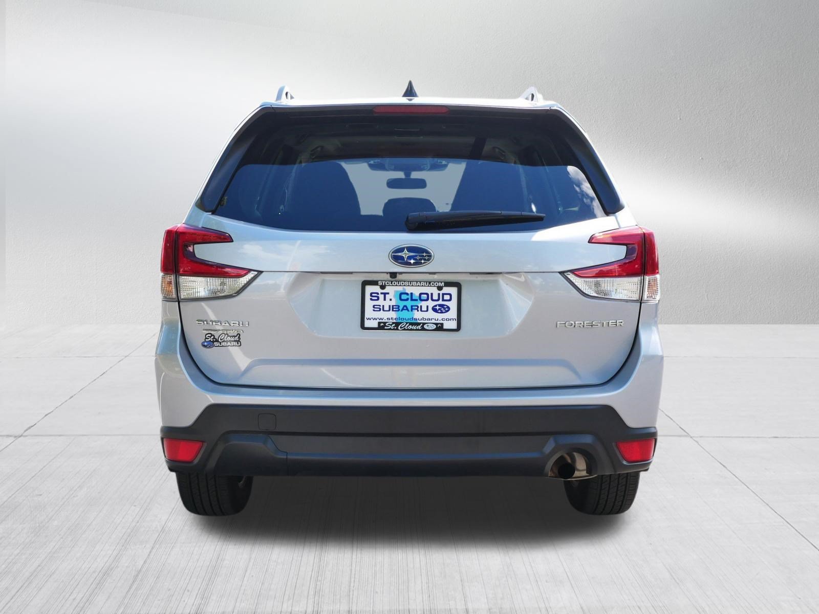 Certified 2024 Subaru Forester Premium AWD/4WD image 6