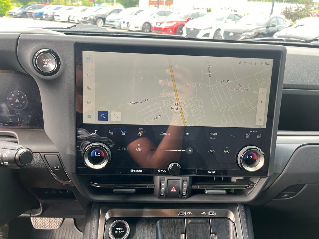 Used 2025 Lexus GX 550 w/ Accessory Package (2T) AWD/4WD image 16