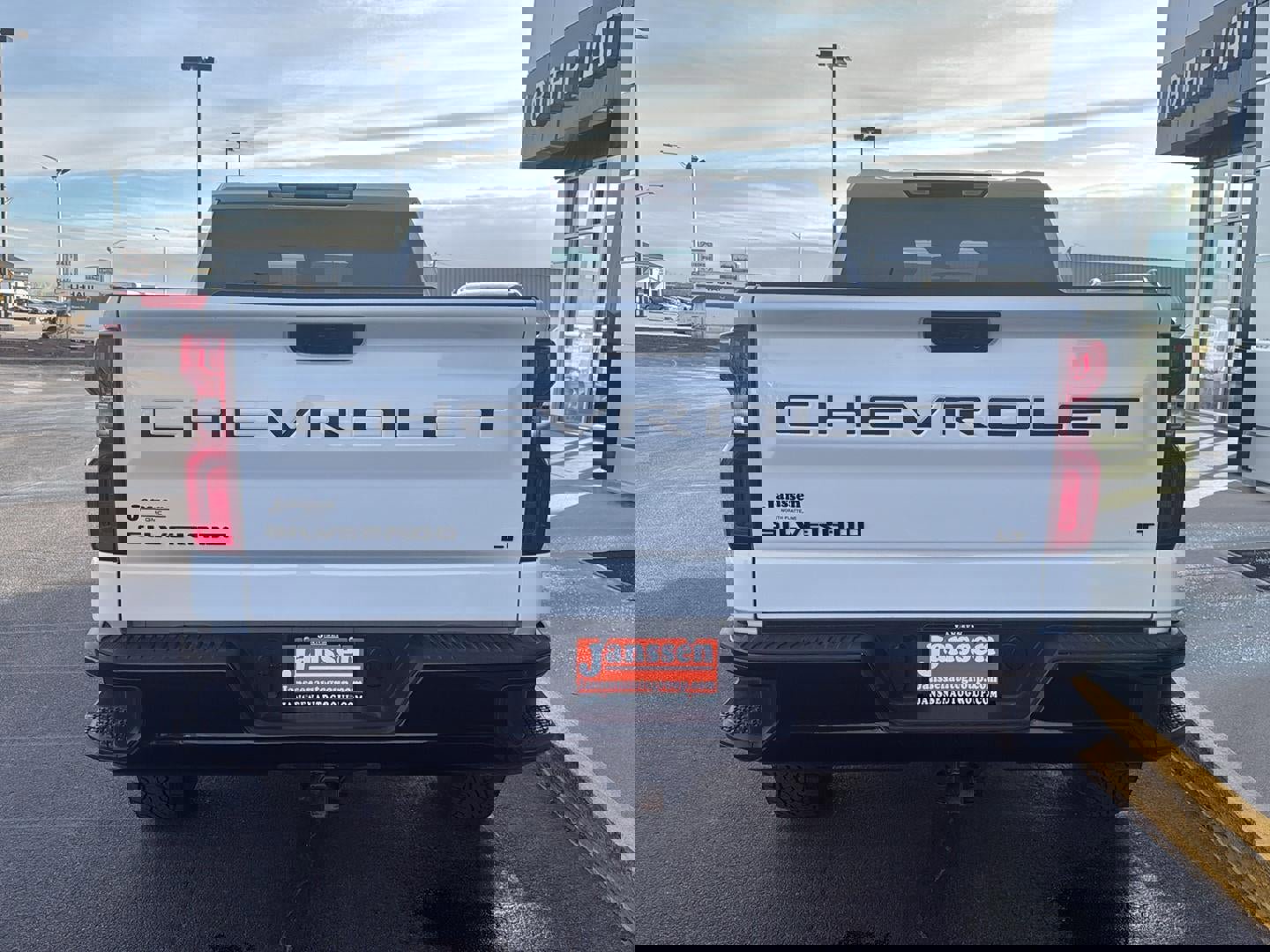 Used 2024 Chevrolet Silverado 1500 LT Trail Boss w/ Protection Package image 3