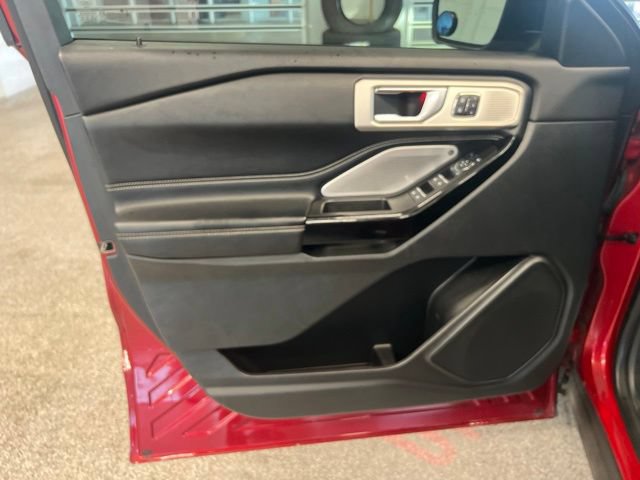 Used 2021 Ford Explorer ST w/ Equipment Group 401A AWD/4WD image 29