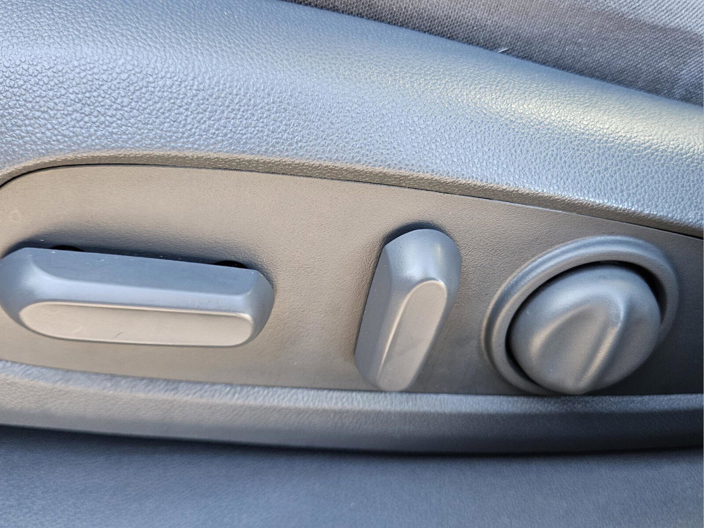 Used 2019 Chevrolet Blazer LT image 6