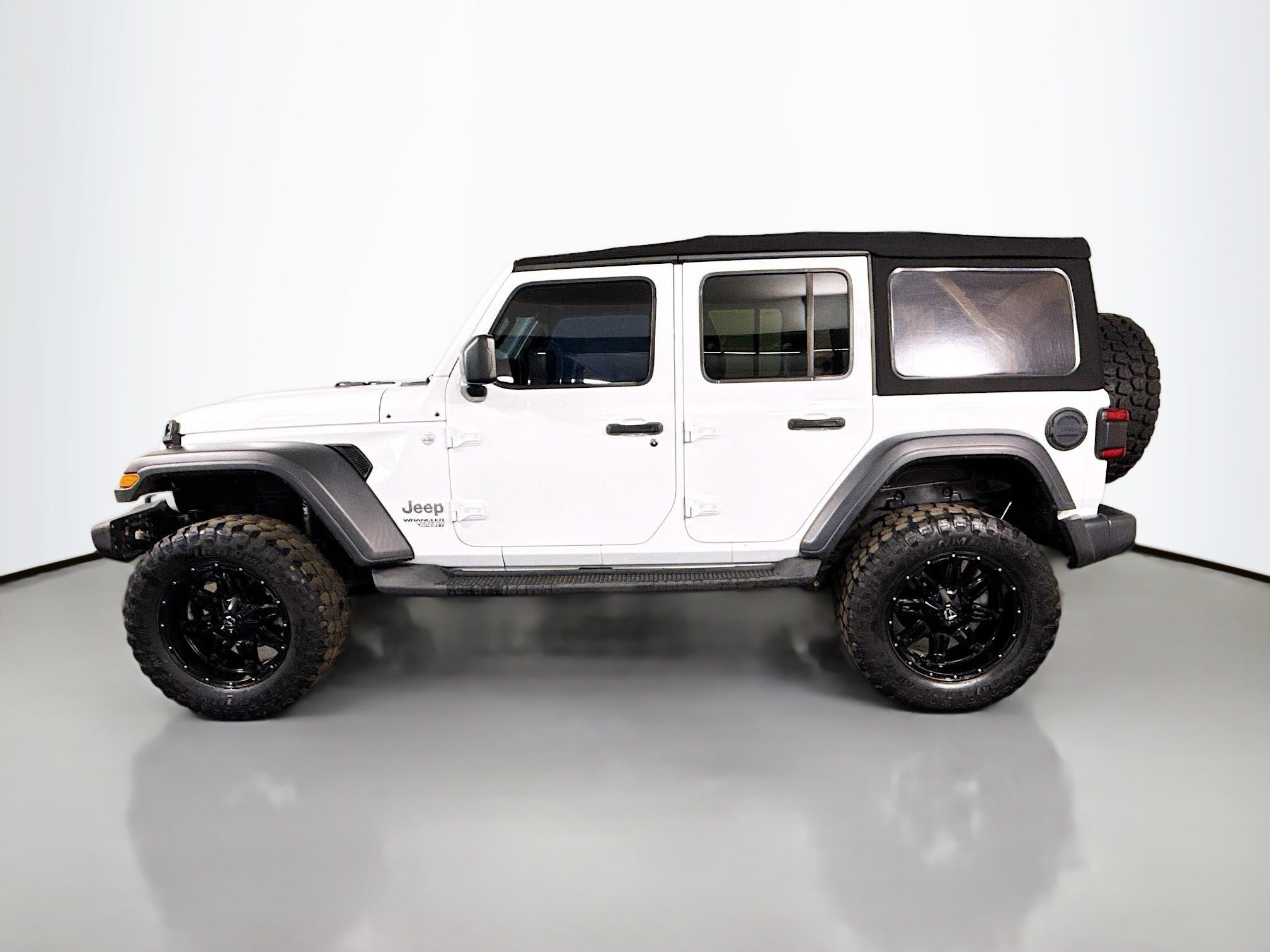 Used 2021 Jeep Wrangler Unlimited Sport image 6
