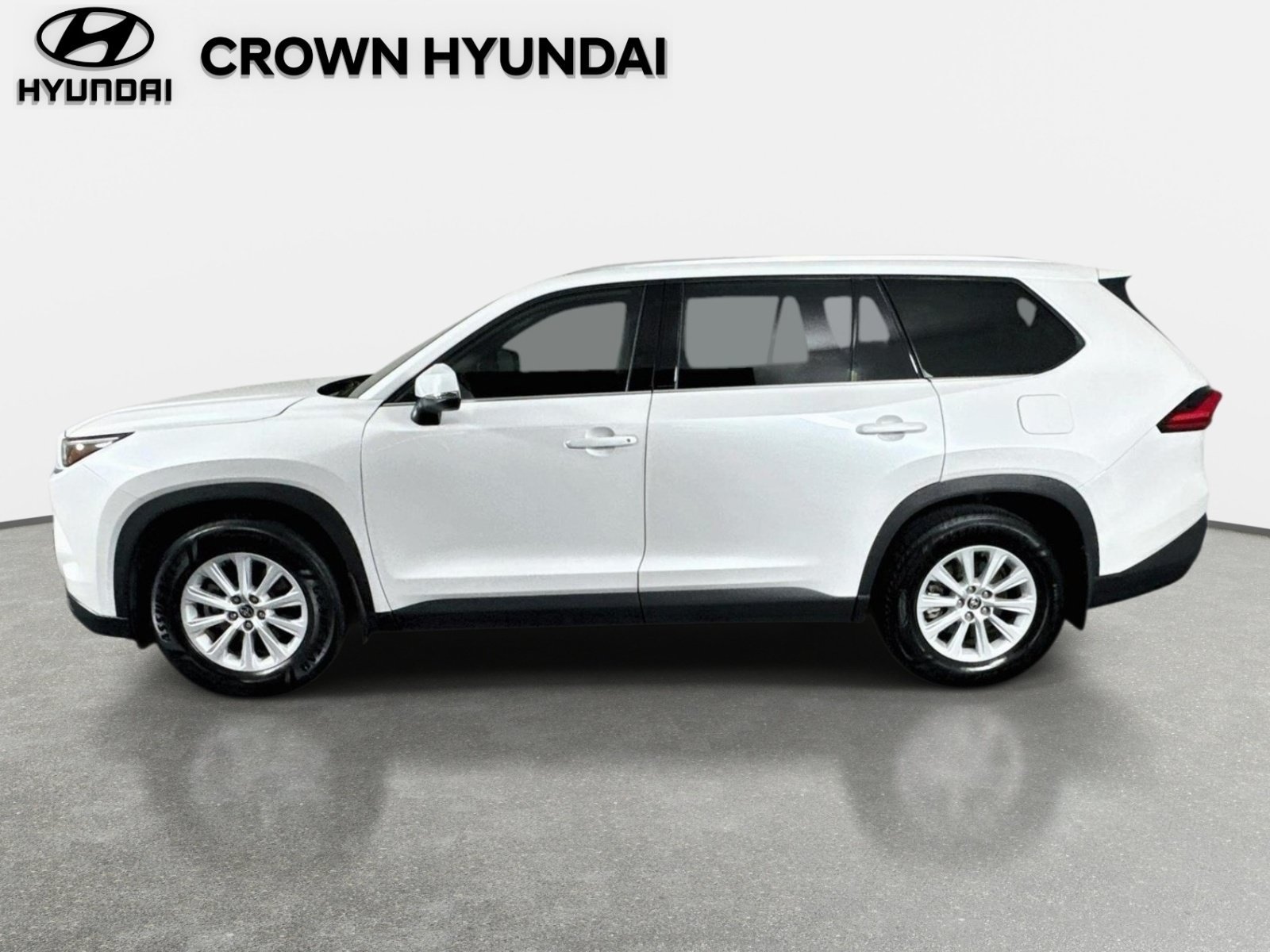 Used 2024 Toyota Grand Highlander AWD Hybrid image 9