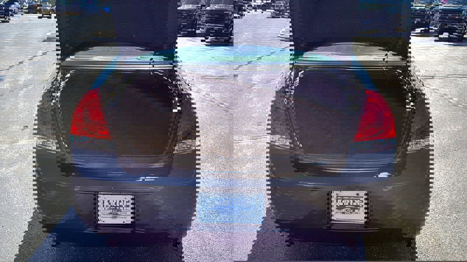 Used 2015 Chevrolet Impala LT w/ LT Sunroof Package image 11