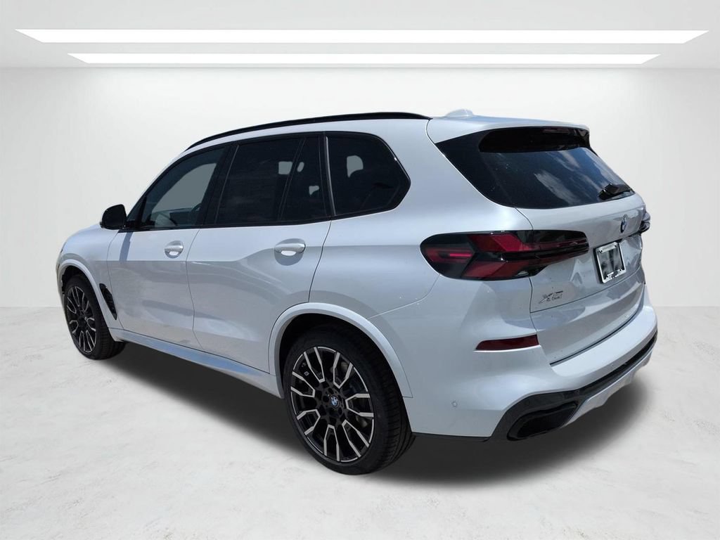 New 2026 BMW X5 xDrive40i w/ M Sport Package AWD/4WD image 6