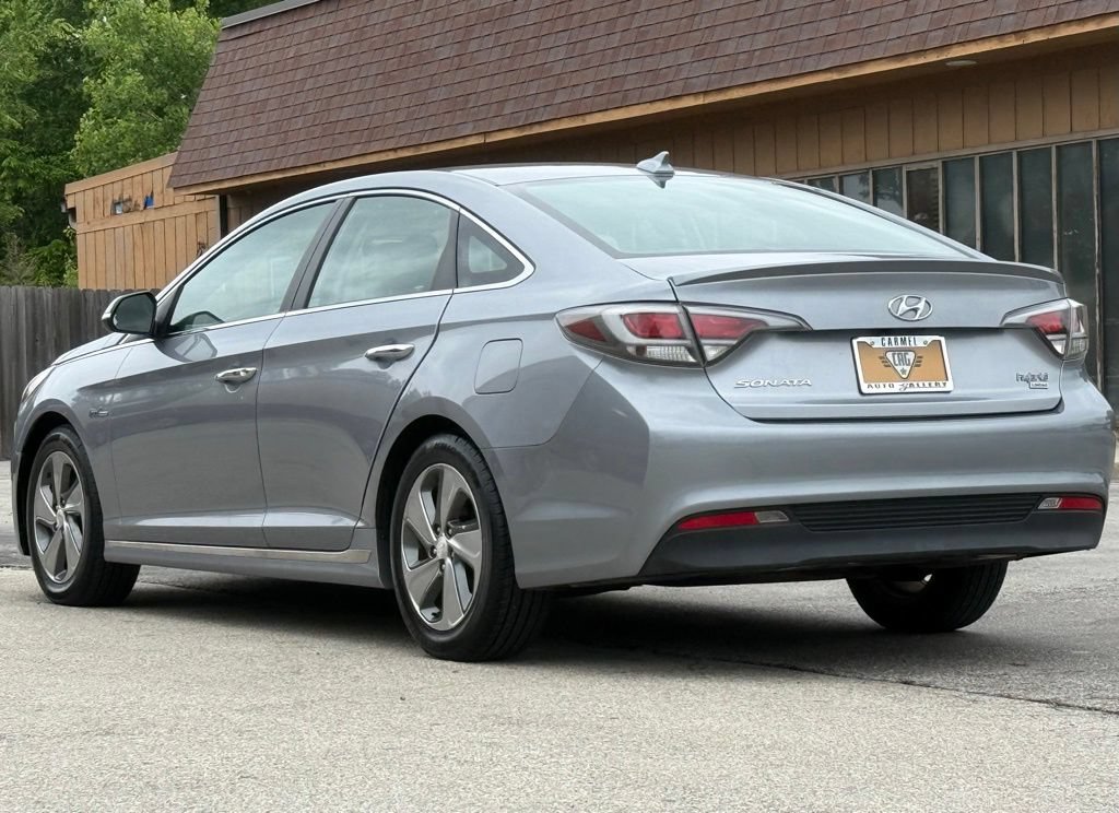Used 2016 Hyundai Sonata Limited FWD image 3