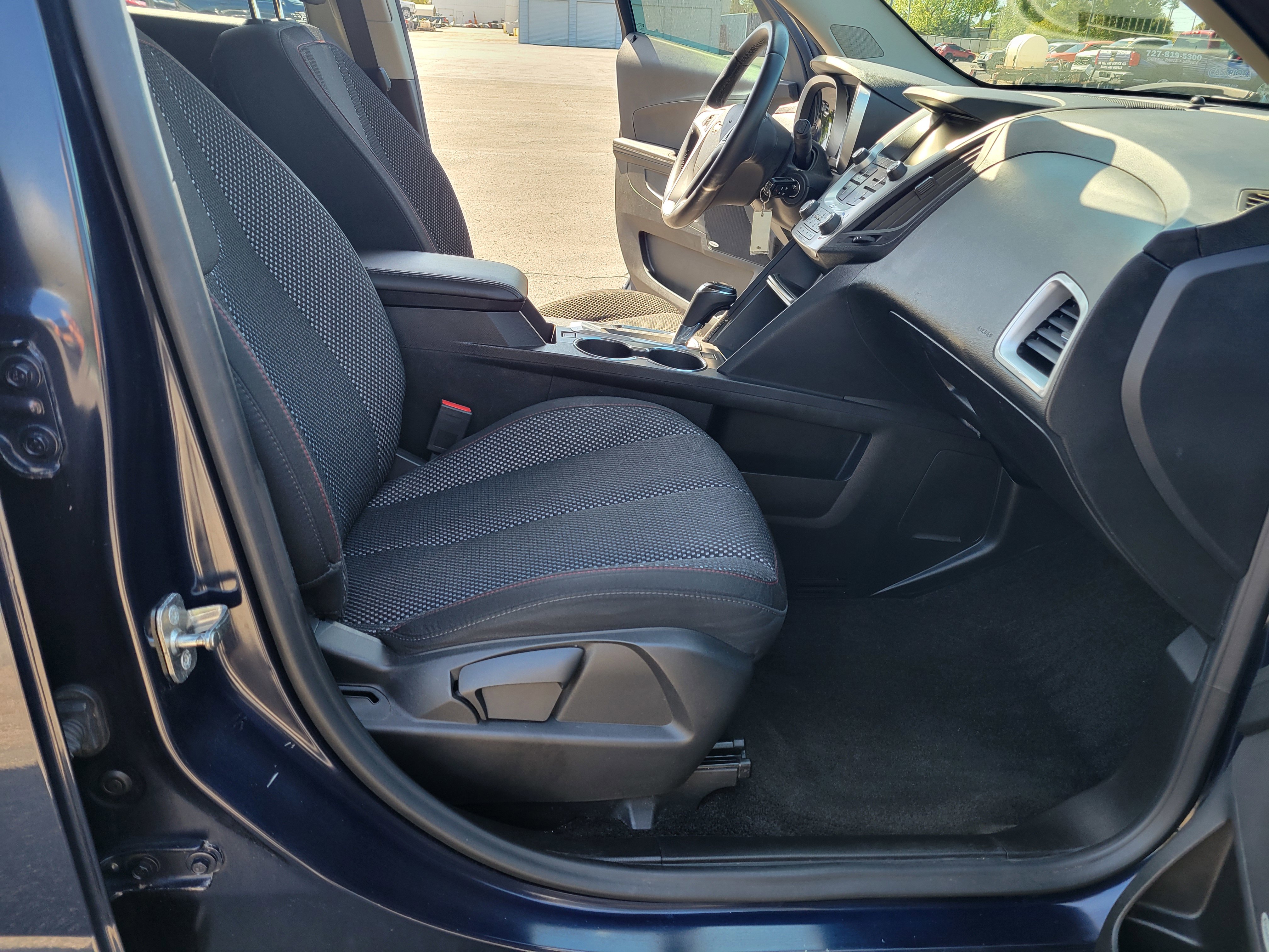 Used 2017 Chevrolet Equinox LT w/ Convenience Package FWD image 29