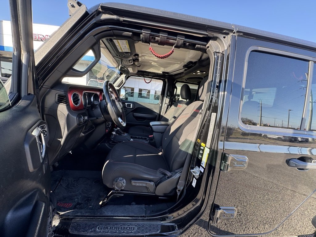 Used 2020 Jeep Gladiator Rubicon w/ Trailer Tow Package image 14