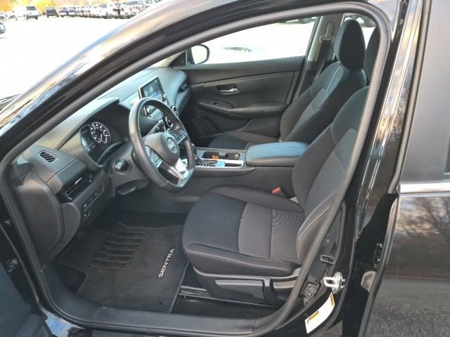 Used 2023 Nissan Sentra SV w/ Trunk Package image 15