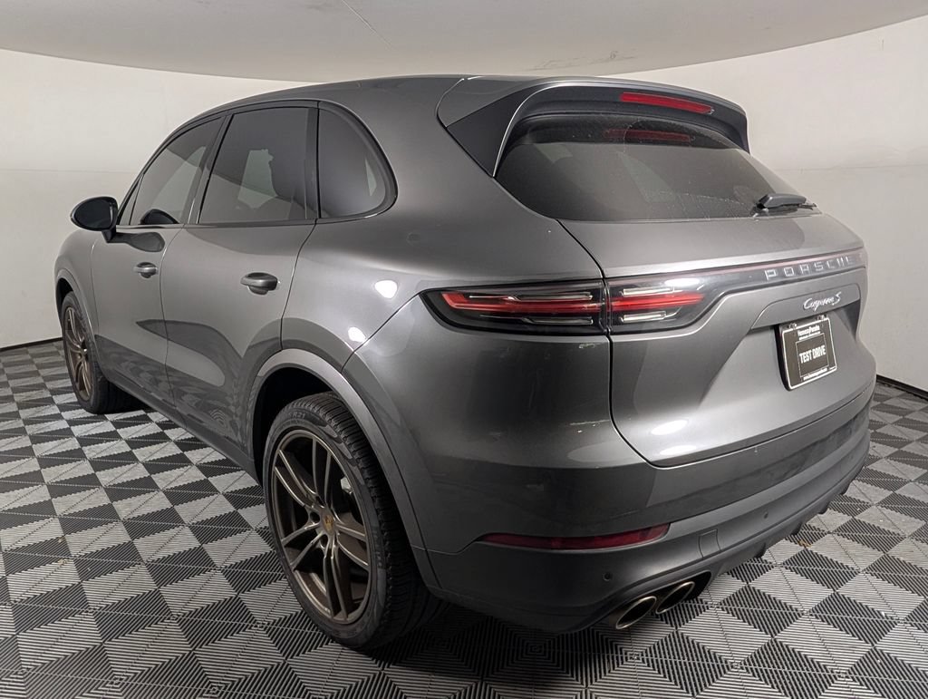 Certified 2021 Porsche Cayenne S AWD/4WD image 3