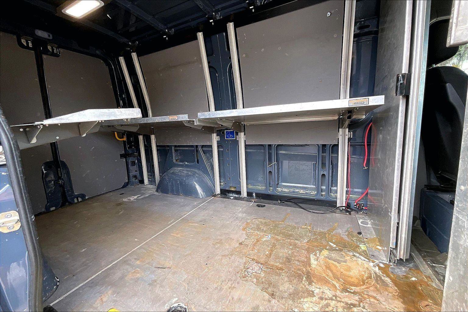 Used 2018 Mercedes-Benz Sprinter 2500 image 13