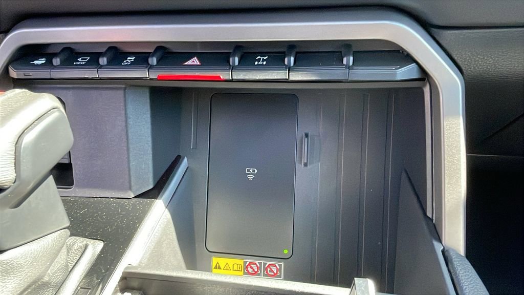 Used 2025 Toyota Sequoia Limited w/ TRD Off-Road Package image 19