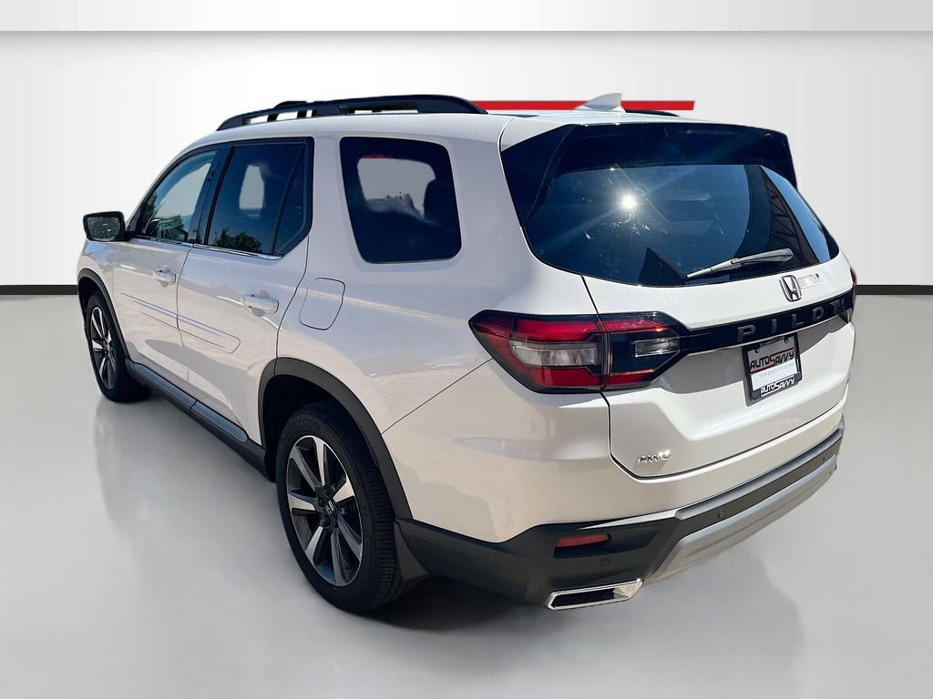 Used 2023 Honda Pilot Elite image 5