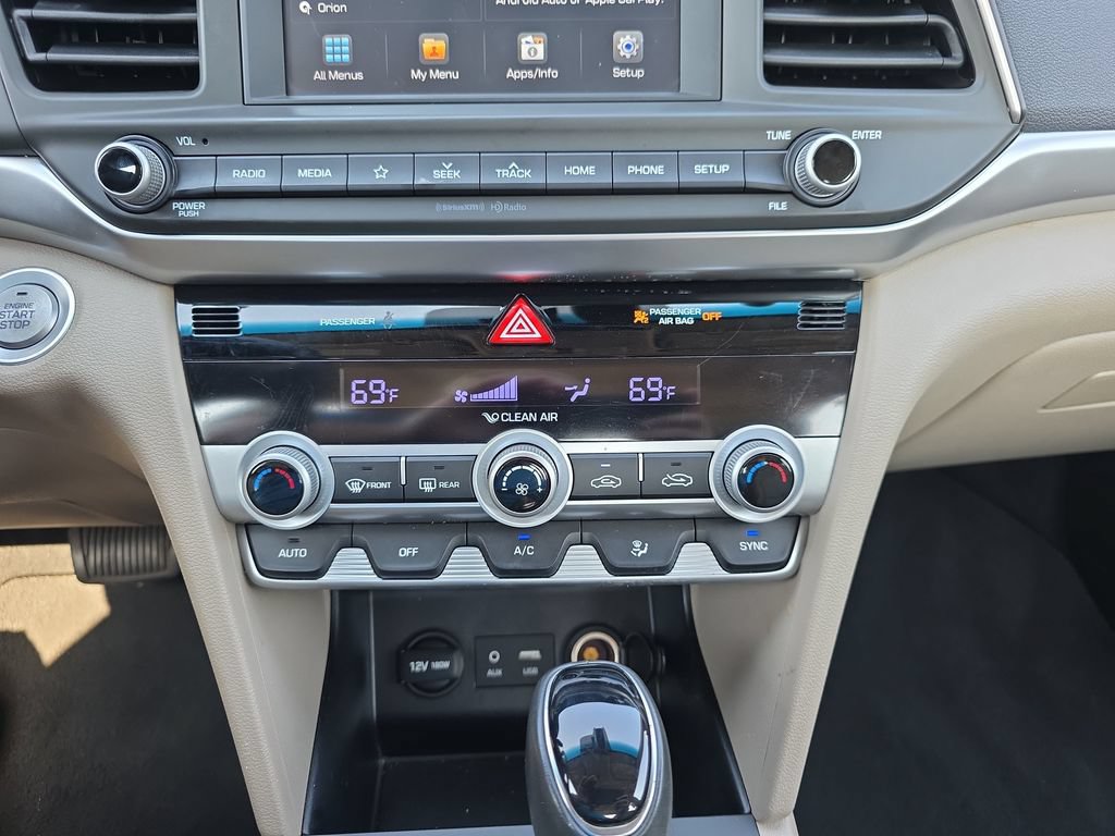 Used 2019 Hyundai Elantra Value Edition w/ Winter Weather Package FWD image 25