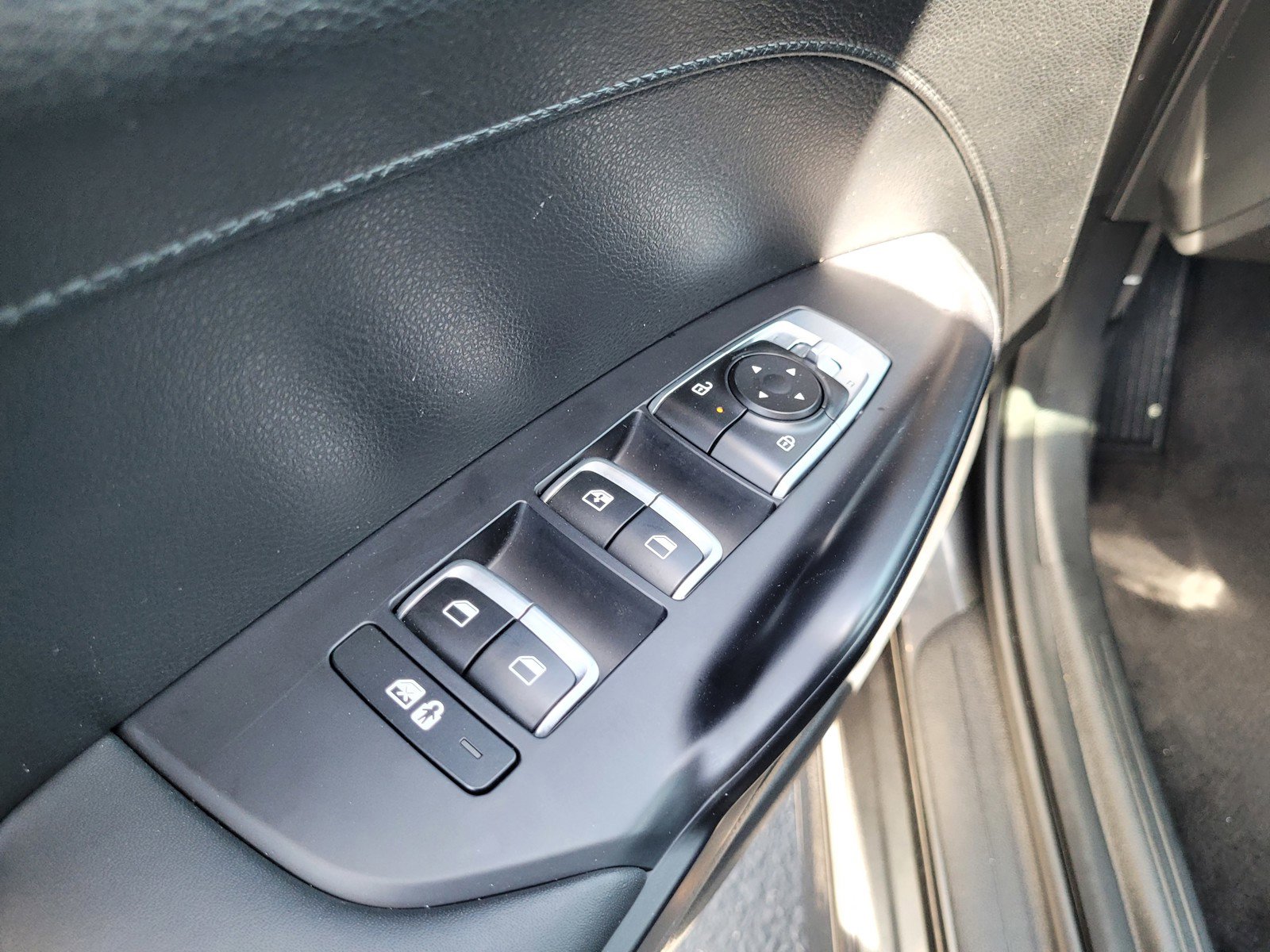 Used 2025 Kia K5 LXS image 26