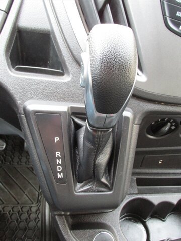 Used 2018 Ford Transit 150 130 Low Roof RWD image 15