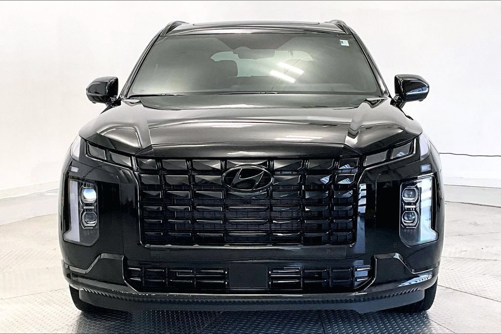 Used 2025 Hyundai Palisade Calligraphy AWD/4WD image 3