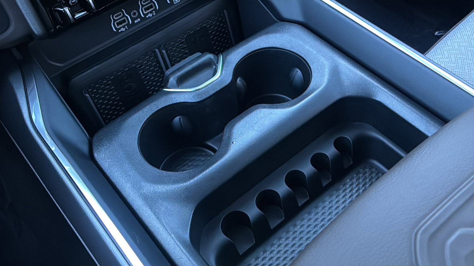 New 2026 RAM 1500 Laramie w/ Advanced Safety Group II image 32