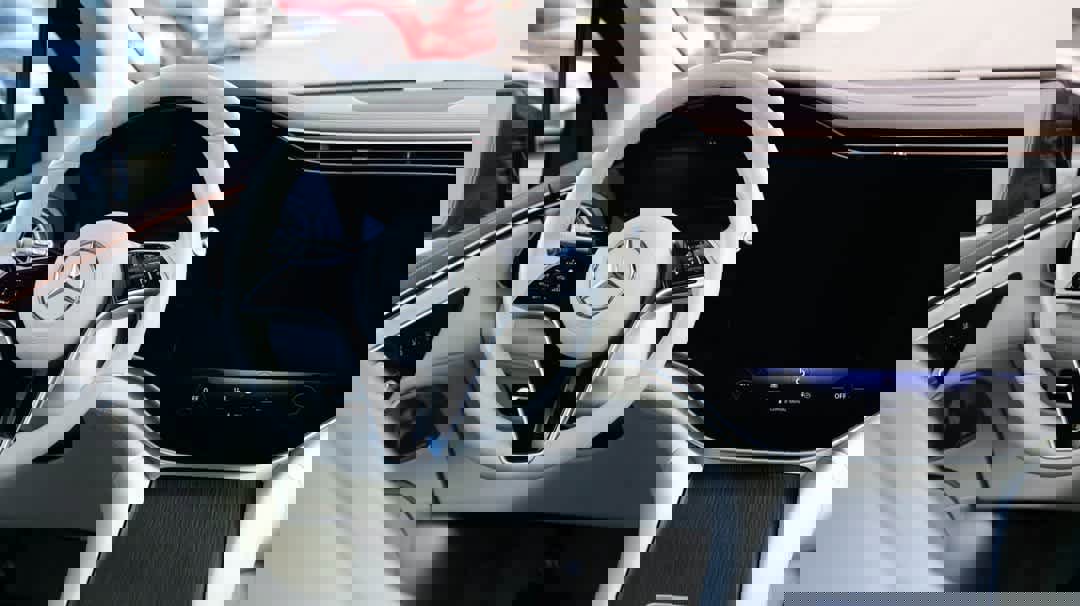 Certified 2023 Mercedes-Benz EQS 580 4MATIC SUV image 15