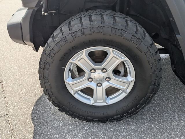 Used 2020 Jeep Wrangler Sport AWD/4WD image 26