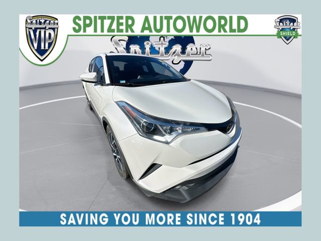 Used 2018 Toyota C-HR XLE image 1