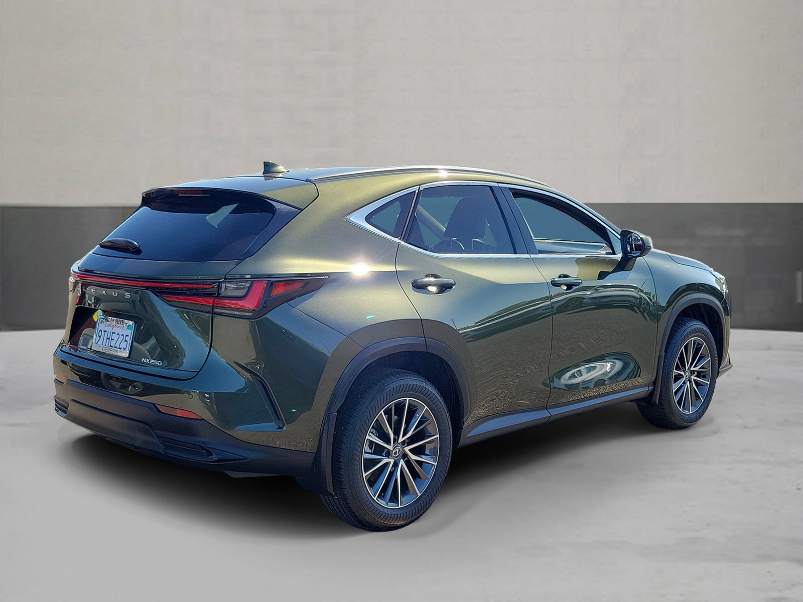Used 2025 Lexus NX 250 FWD w/ Accessory Package (K3) image 2