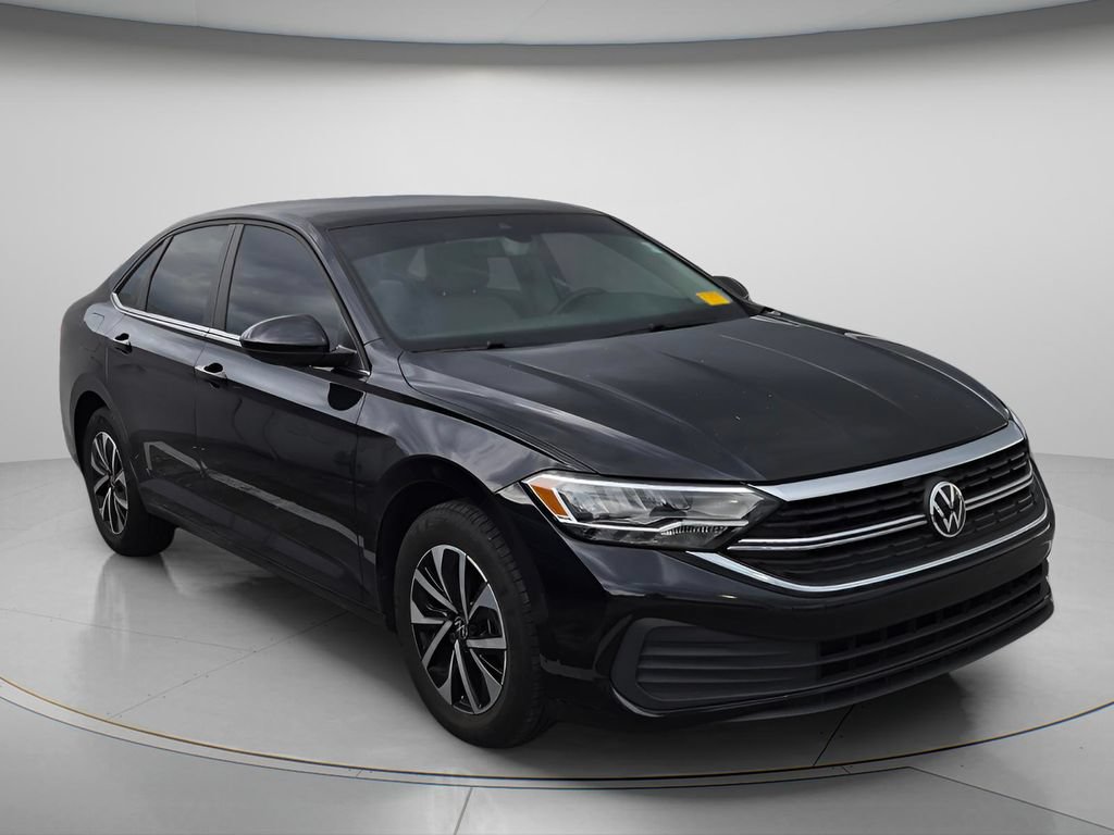 Used 2024 Volkswagen Jetta S FWD image 4