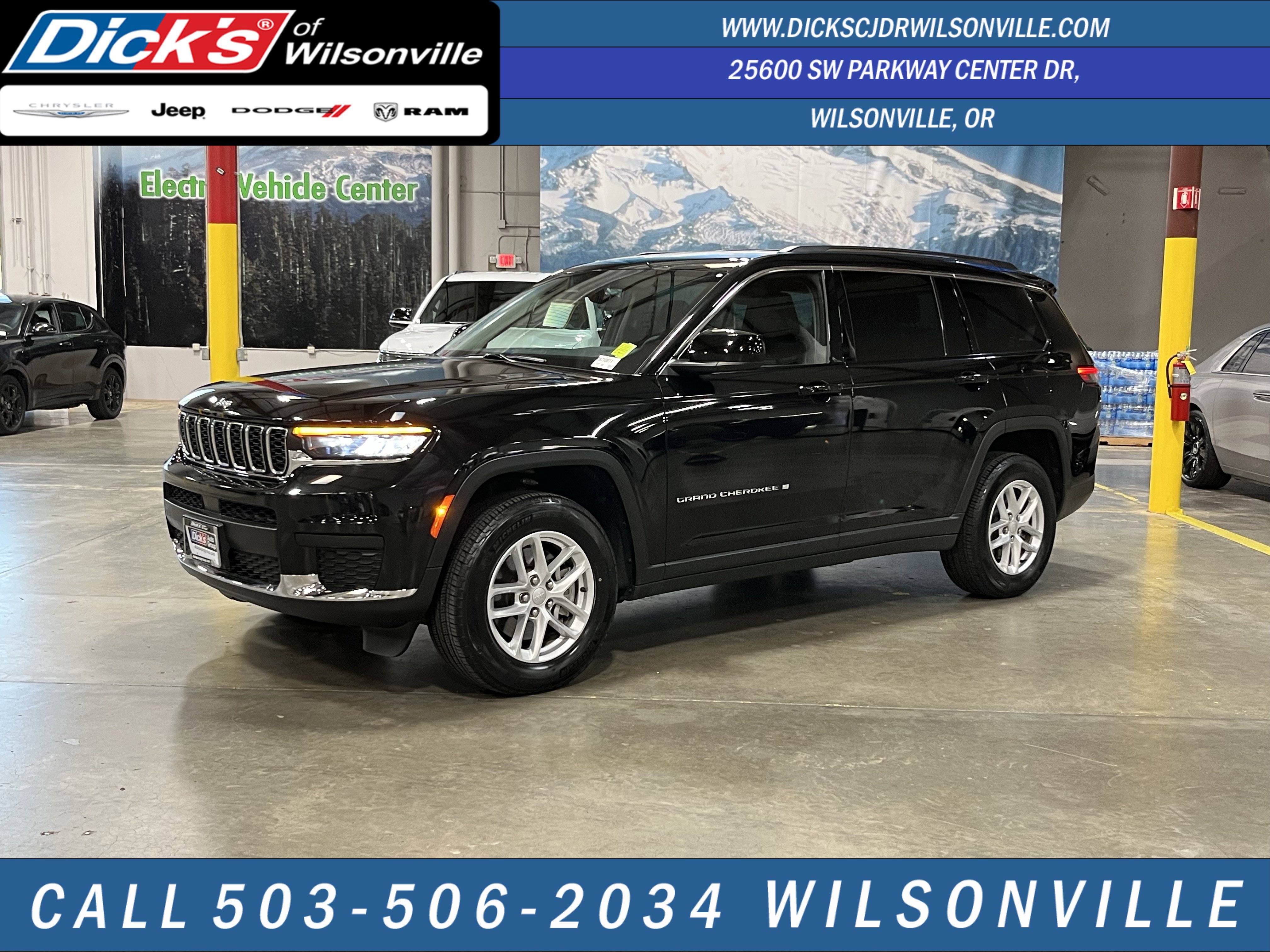 Used 2023 Jeep Grand Cherokee L Laredo w/ Luxury Tech Group I