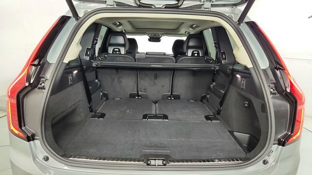 New 2026 Volvo XC90 B5 Plus w/ Protection Package AWD/4WD image 45