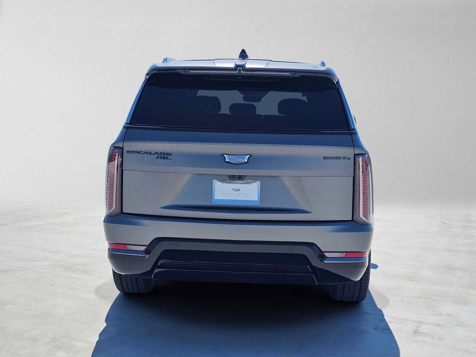 New 2026 Cadillac Escalade IQL Sport 2 w/ LPO, ONYX Package AWD/4WD image 4