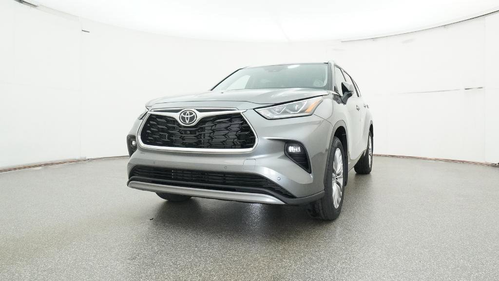 New 2026 Toyota Highlander Platinum image 27