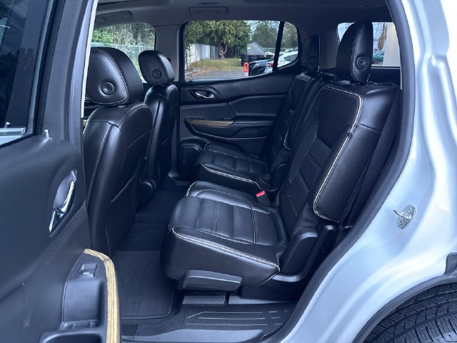 Used 2018 GMC Acadia Denali w/ Technology Package AWD/4WD image 14