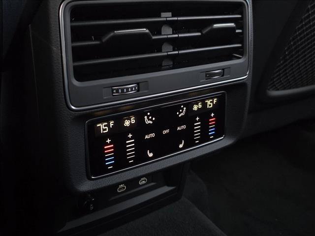 New 2026 Audi Q7 3.0T Premium Plus AWD/4WD image 19