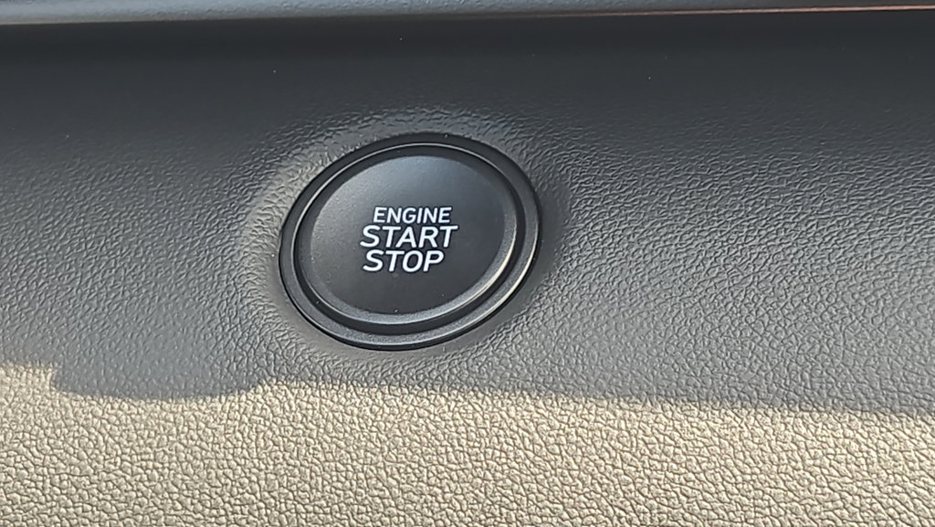 New 2026 Hyundai Elantra Sport FWD image 22