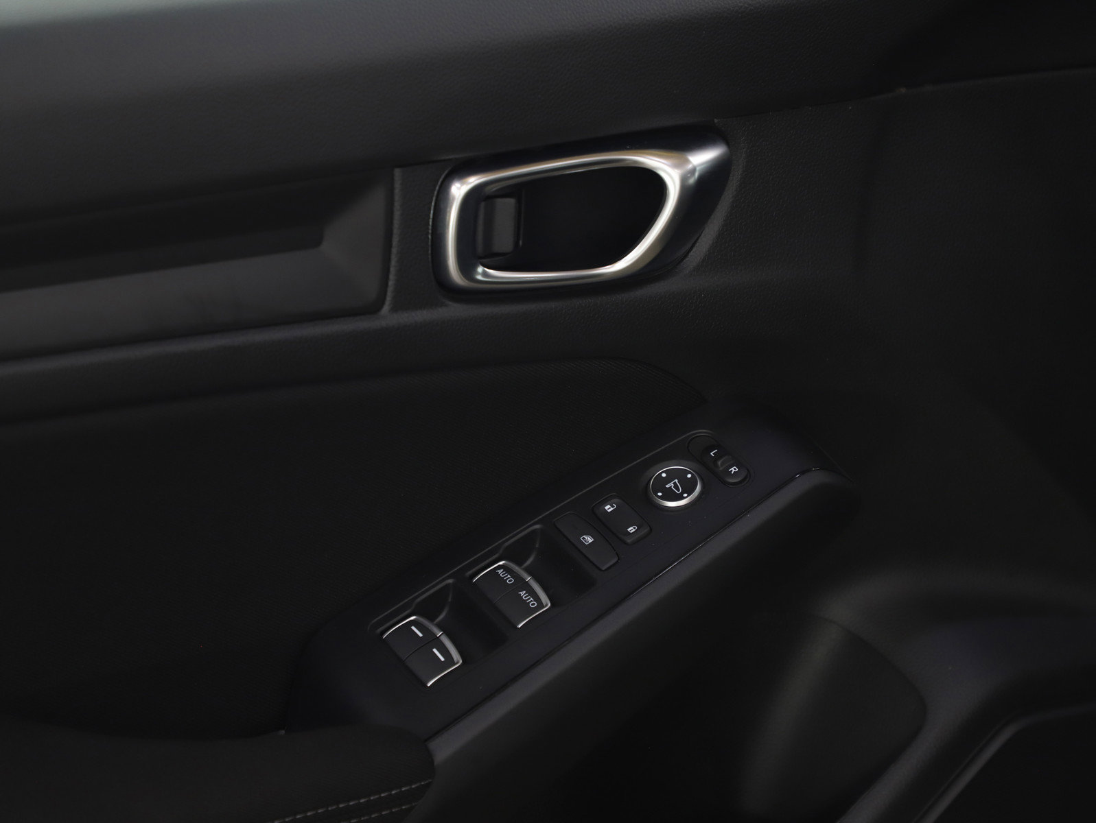 Used 2025 Honda Civic Sport image 20