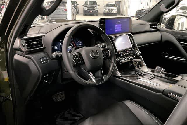 New 2026 Lexus LX 600 4WD w/ Accessory Package (2T) image 6