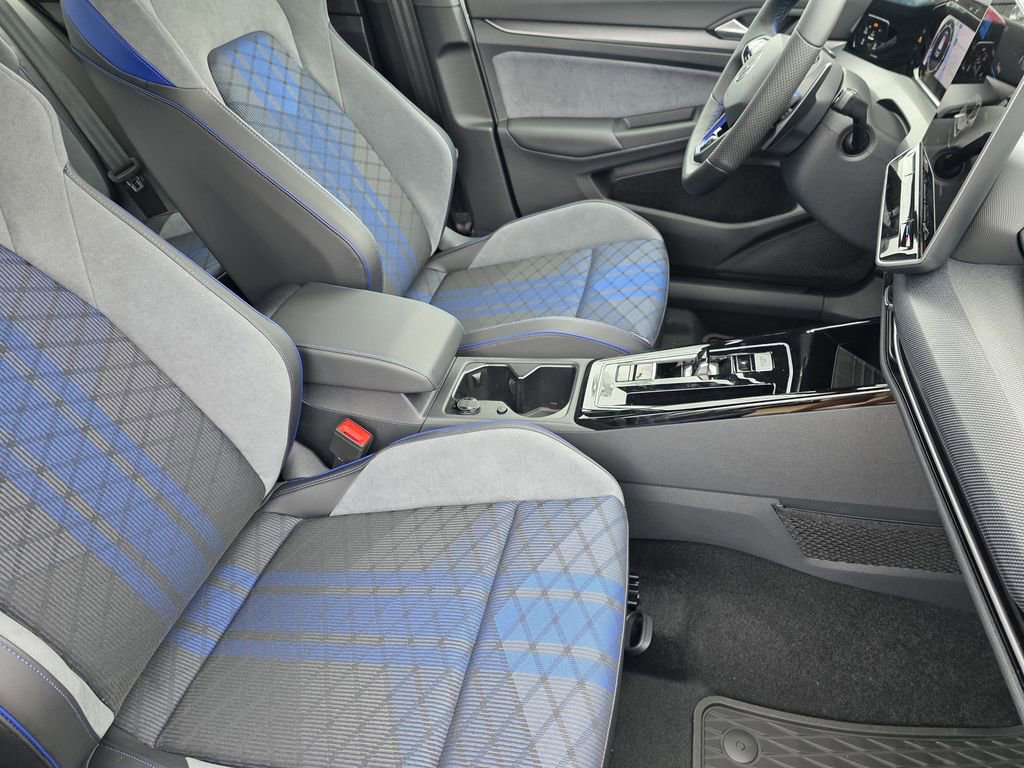 New 2026 Volkswagen Golf w/ Euro Style Package AWD/4WD image 12