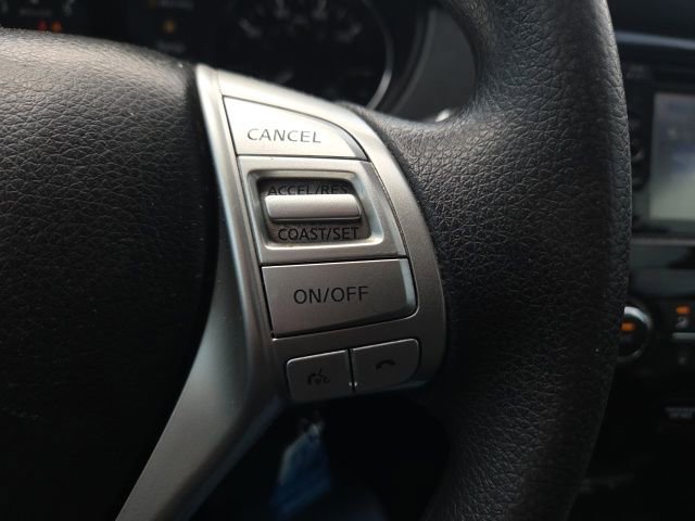 Used 2014 Nissan Rogue S image 37