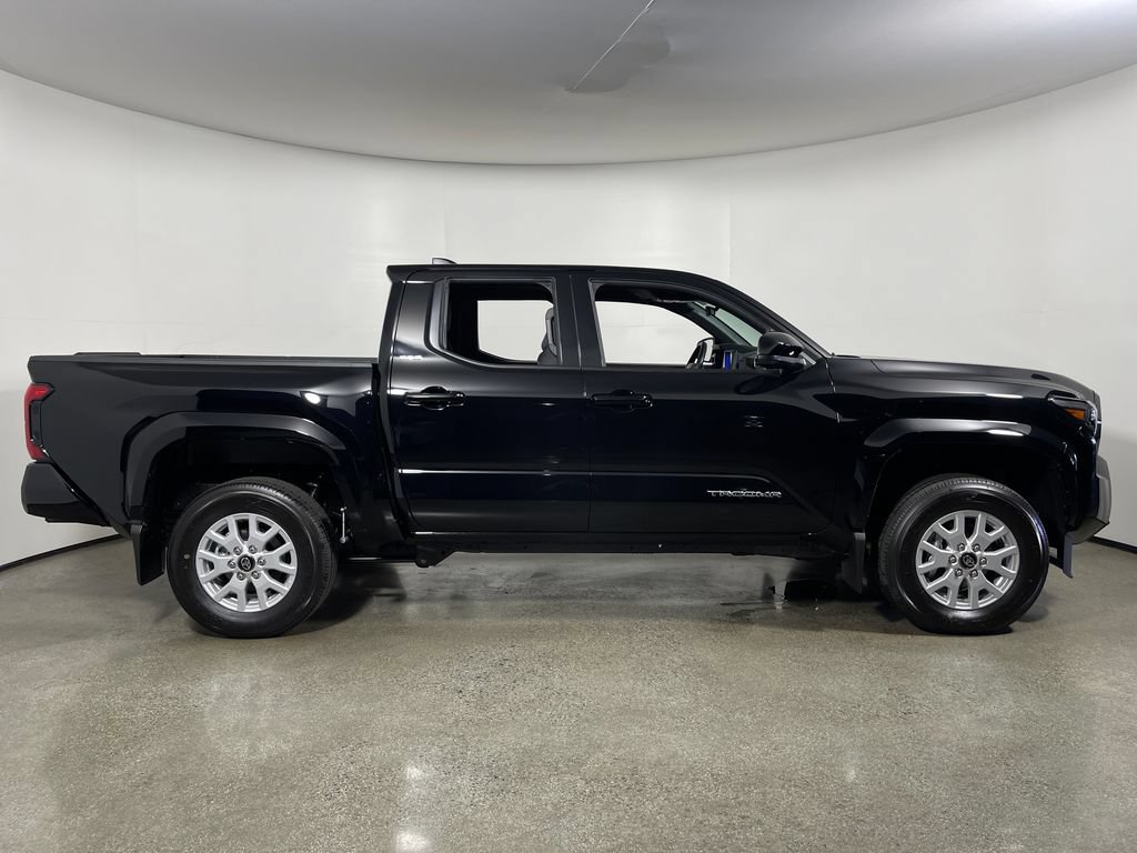 New 2026 Toyota Tacoma SR5 AWD/4WD image 2