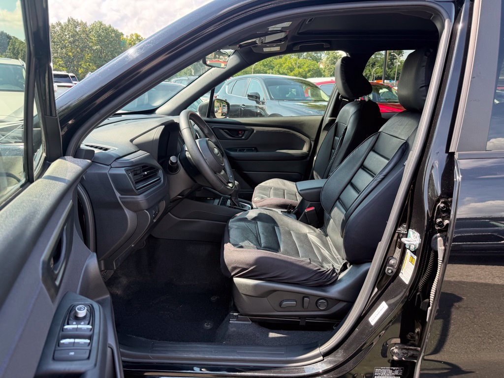 Certified 2025 Subaru Forester Premium AWD/4WD image 20