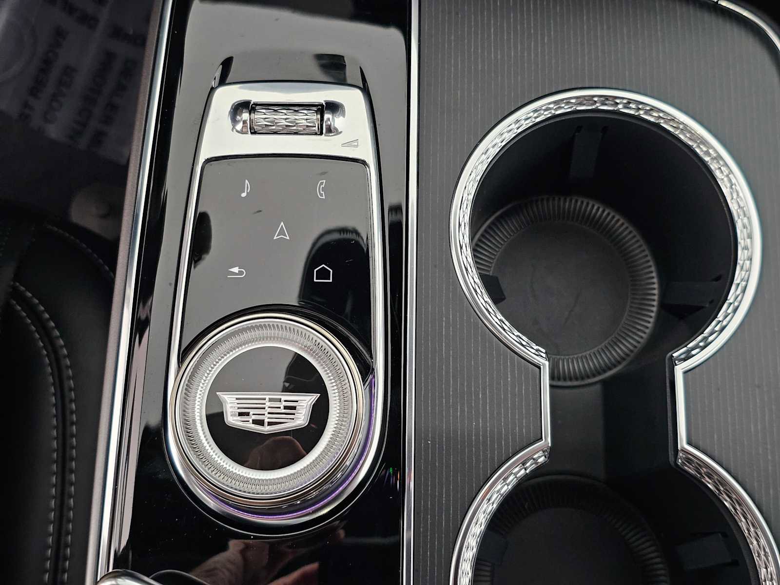 New 2026 Cadillac Lyriq Luxury image 29
